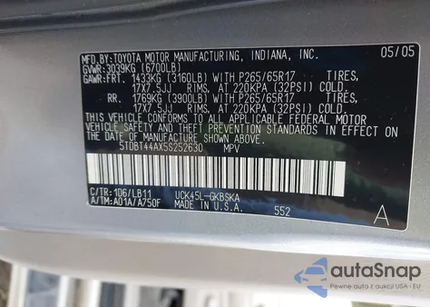 2005 Toyota Sequoia Sr5 V8 z USA, uszkodzony, nr VIN 5TDBT44AX5S252630